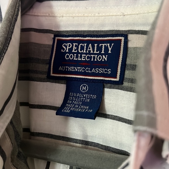 Men’s button up - Picture 2 of 4